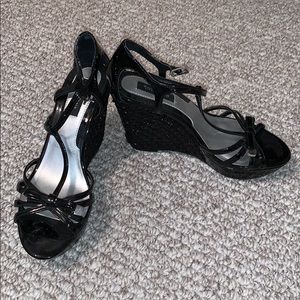 White House Black Market Wedges